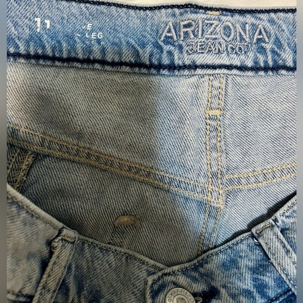 Arizona Jean Co Juniors Sz 11 High Rise Wide Leg Light Wash Jeans - Picture 3 of 8